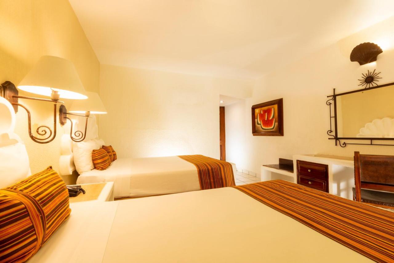 Las Palmas By The Sea All Inclusive Puerto Vallarta Exterior photo